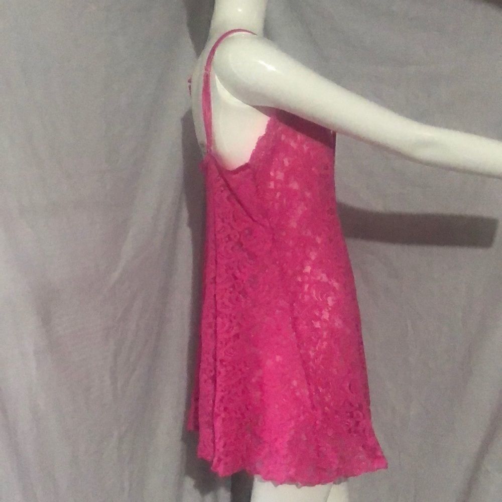 Delicates Lingerie - Picture 3 of 5